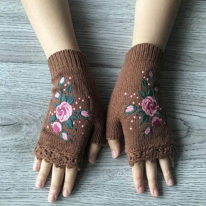 🧤Handbroderade handskar🧤