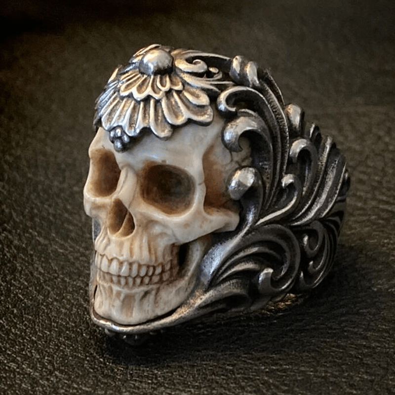 💀💀Vintage polsk blommig pansarhornskallring