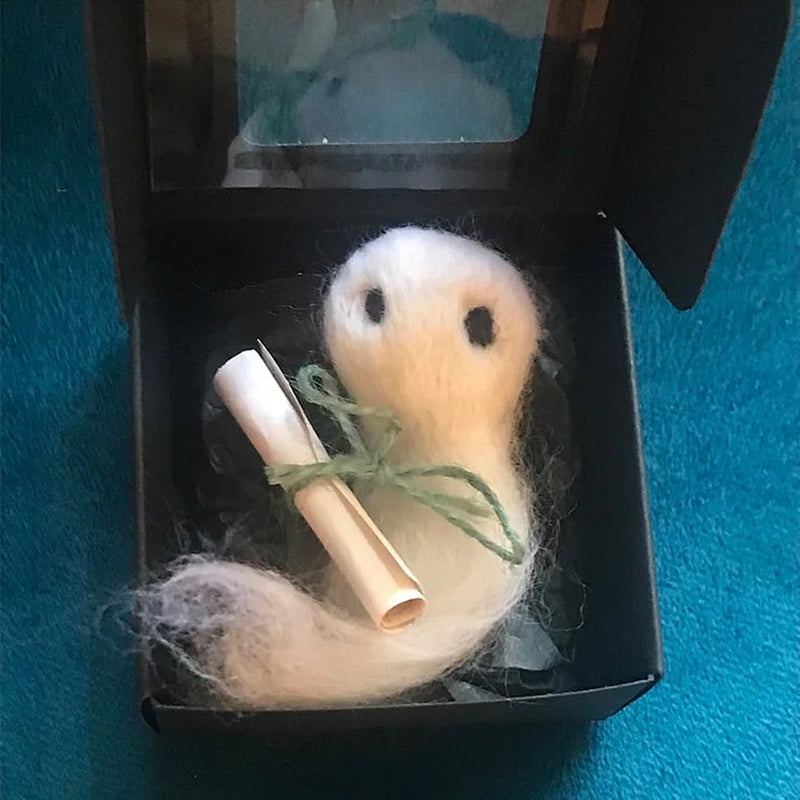 Fantastisk Halloween-present 🎁 - Adoptera ett litet spöke