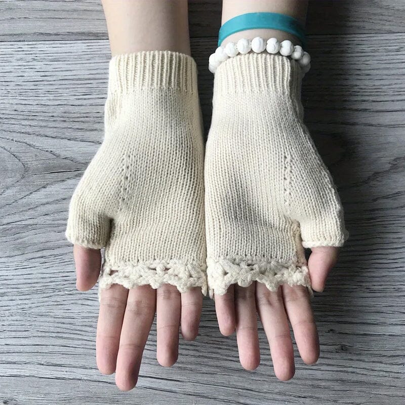 🧤Handbroderade handskar🧤
