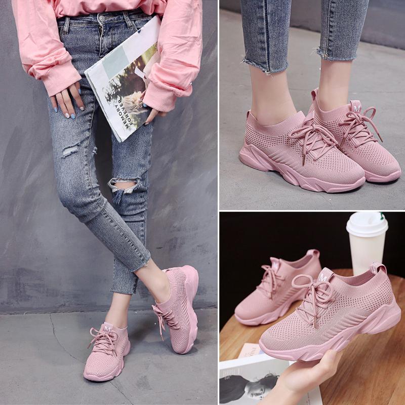 Nya andningsbara stickade sneakers