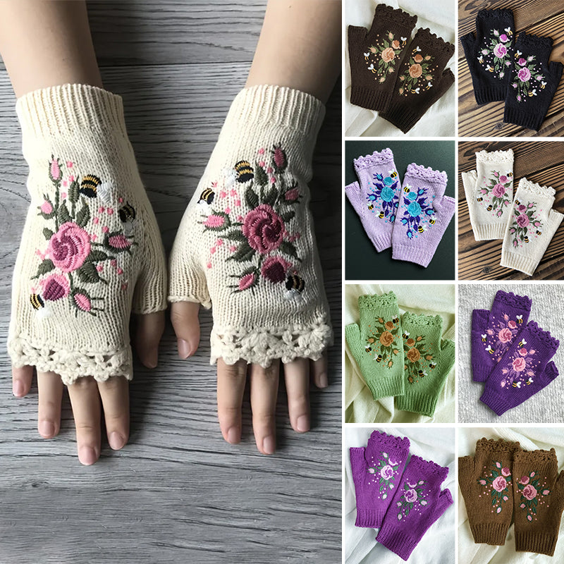 🧤Handbroderade handskar🧤