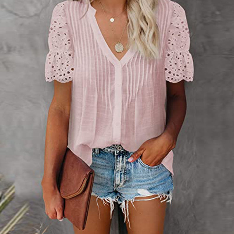 Plisserad skjorta för kvinnor med V-halsband