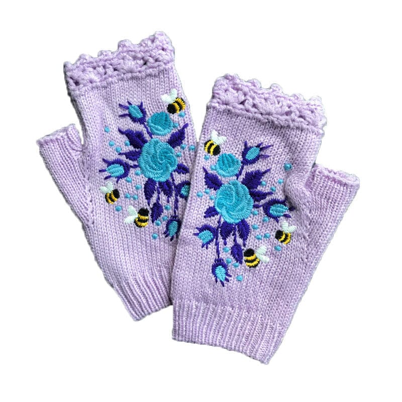 🧤Handbroderade handskar🧤