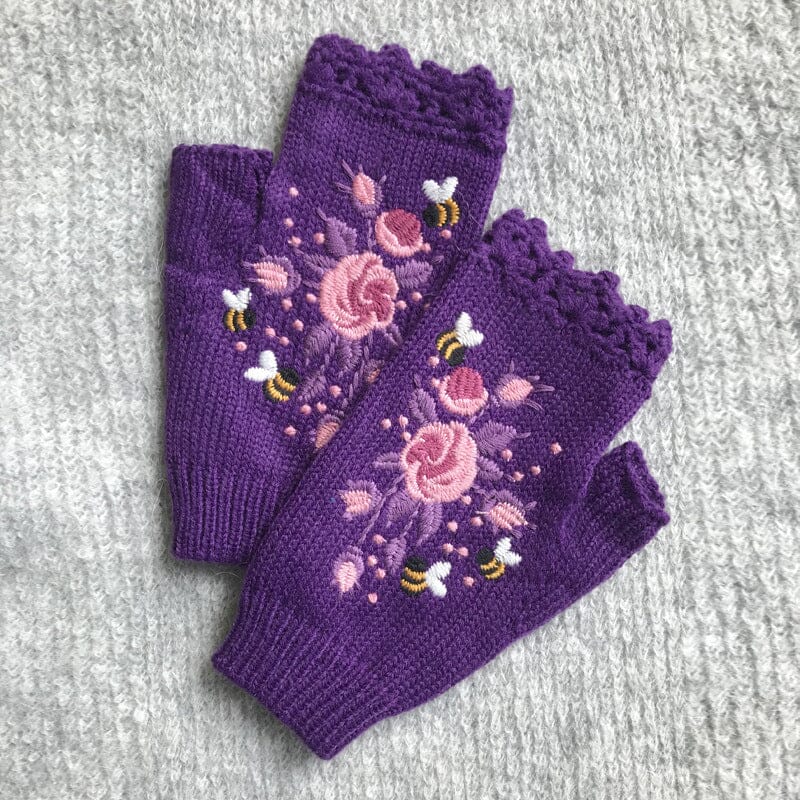 🧤Handbroderade handskar🧤
